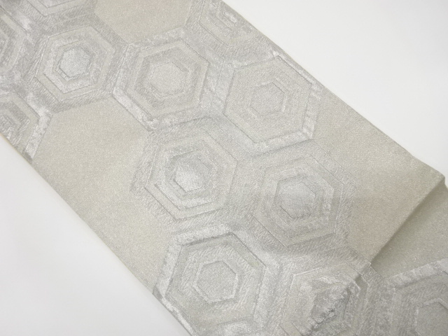 アンティーク　重ね亀甲模様織り出し袋帯（着用可）